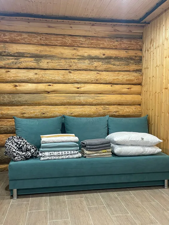 Дом у ручья