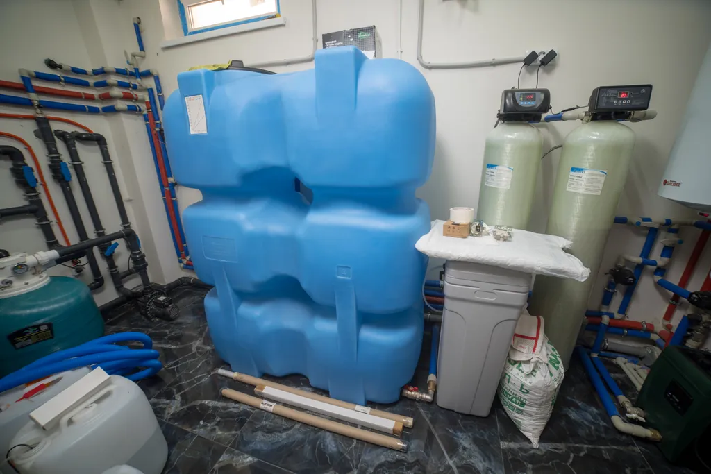 Роскошный дом с бассейном и сауной