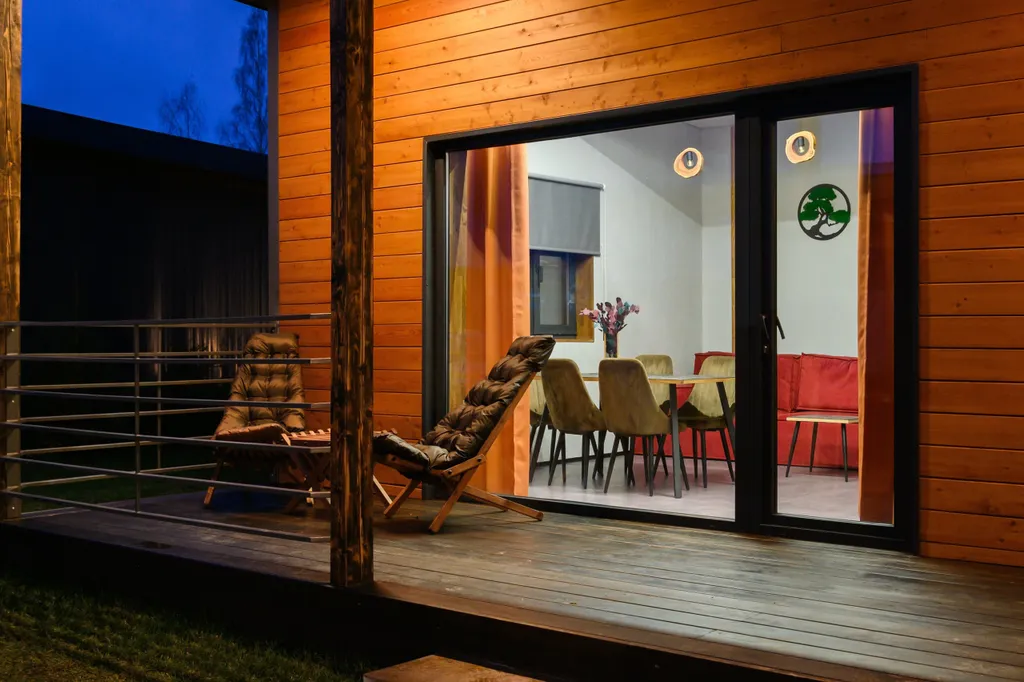 Коттедж Коттедж №1 на 6 человек у Красного озера — Светлое