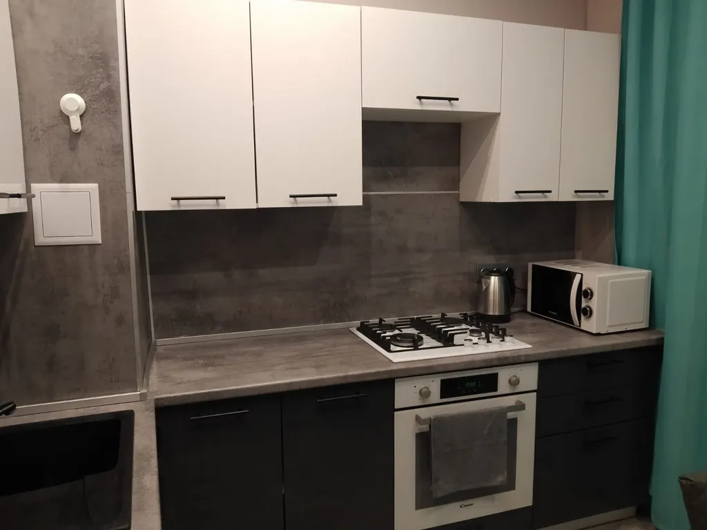 Уютная квартира с высокими потолками