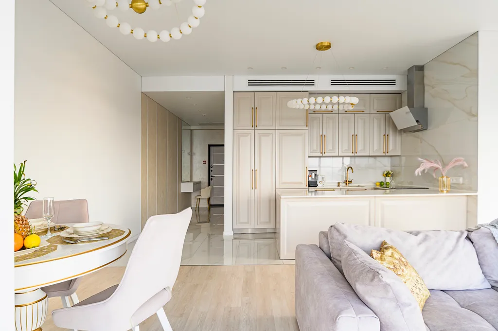 Двухкомнатная квартира в первом небоскрёбе Владивостока!