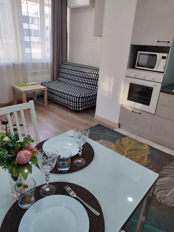 Квартира Евро двухкомнатная квартира в центре — Анапа