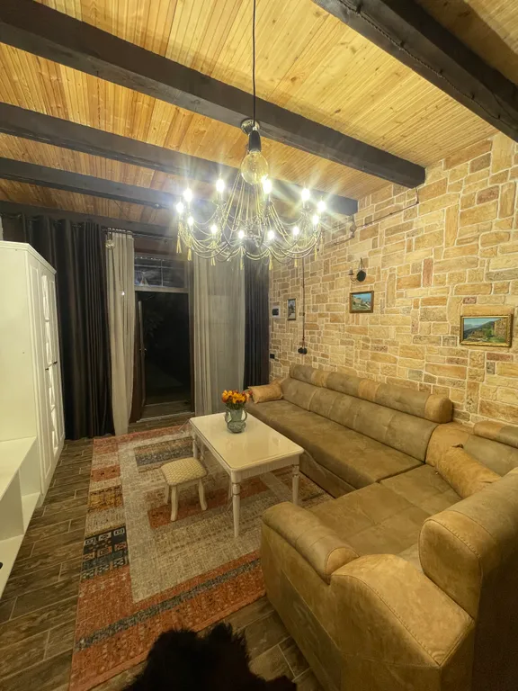 Коттедж Добрый домик Роуз — Дербент