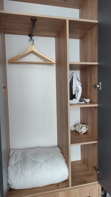 Уютная двухкомнатная квартира в новом жк на берегу озера