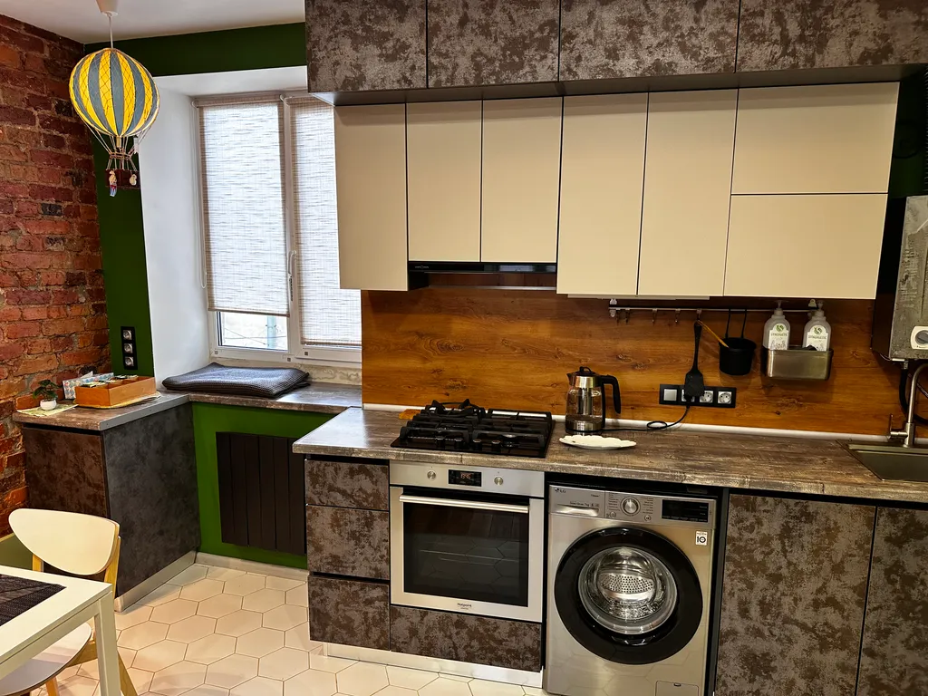 Уютная, стильная квартира в cамoм сердце Cтaрого Bыбоpгa