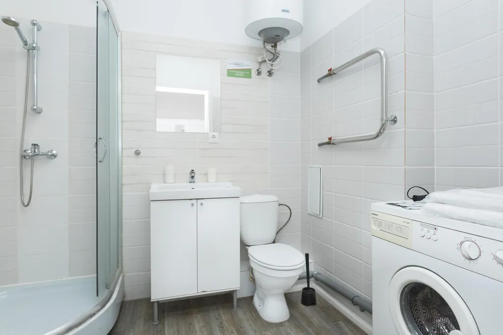 Светлый апартамент в центре рядом с БЦ Высоцкий, Антей