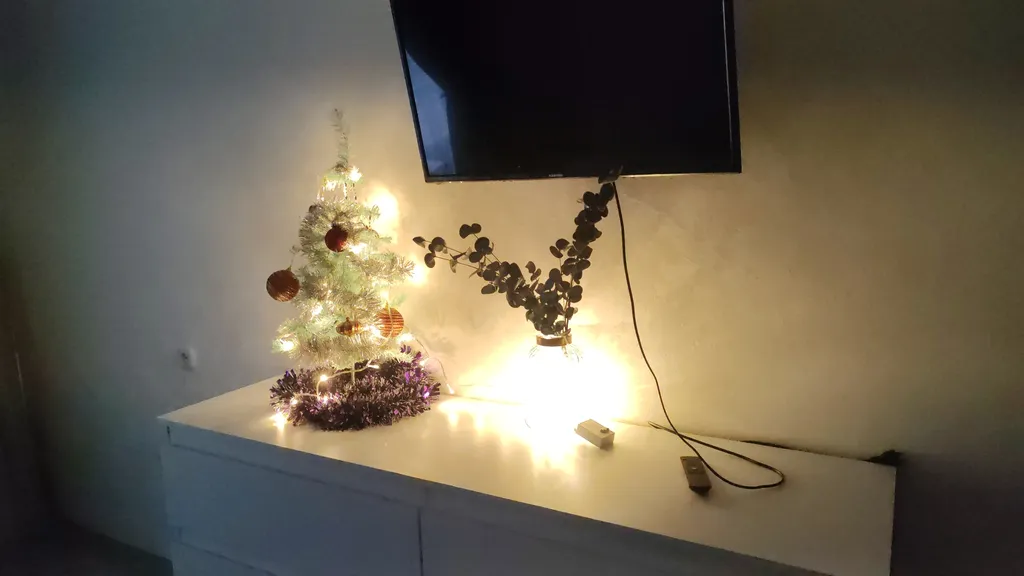 Квартира Квартира Уютная однушка в центре города — Элиста