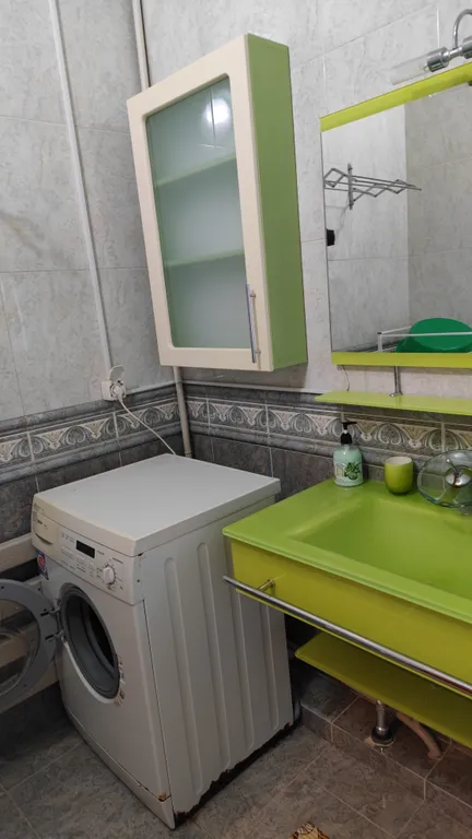 Элитный отдельный дом, большая кухня, 4 изолированные спальни