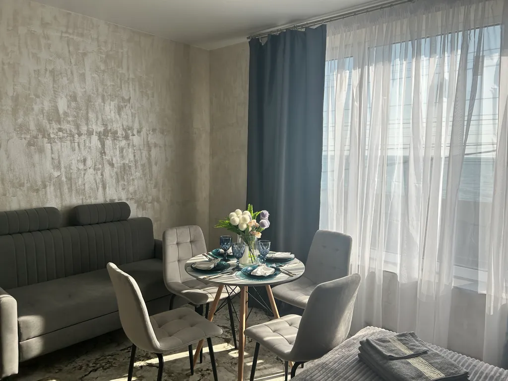 Квартира Квартира Солнечный апартамент с видом на море и джакузи — Адлер