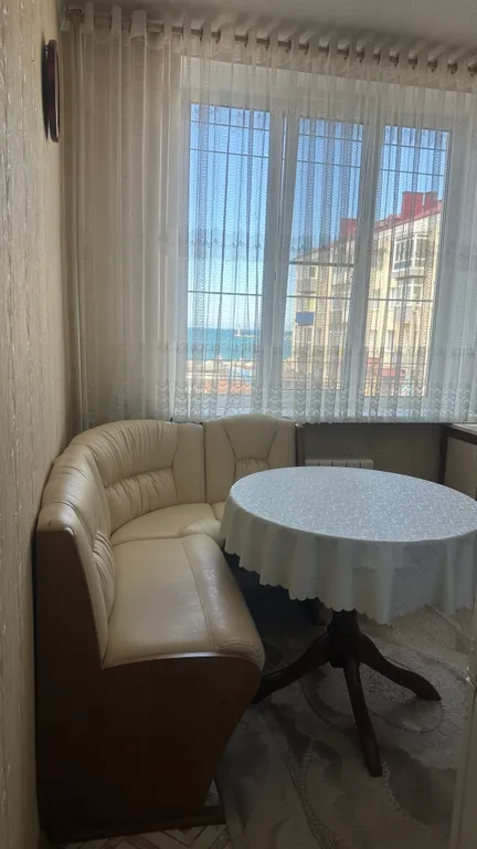 Квартира в центре с видом на море