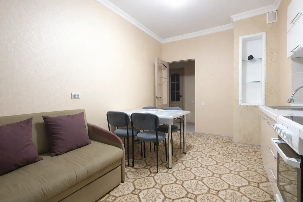 2-комнатная квартира на 23 этаже в ЖК Лазурный квартал