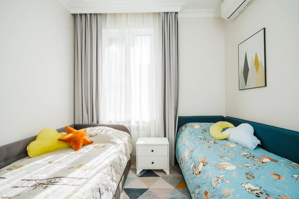 Вилла с бассейном и панорамной баней