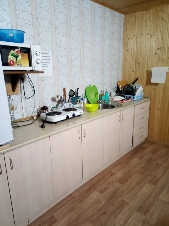 Трёхкомнатная квартира с видом на монастыри