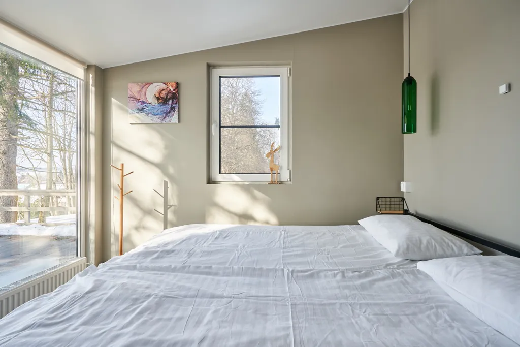 Коттедж Домик Хирви уютный коттедж на отдельном участке с вековыми деревьями — Москва