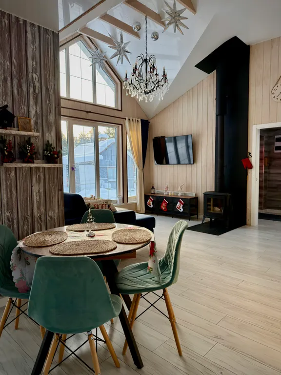 Загородный дом с сауной Hengikarelia, теплый, солнечный, как дома