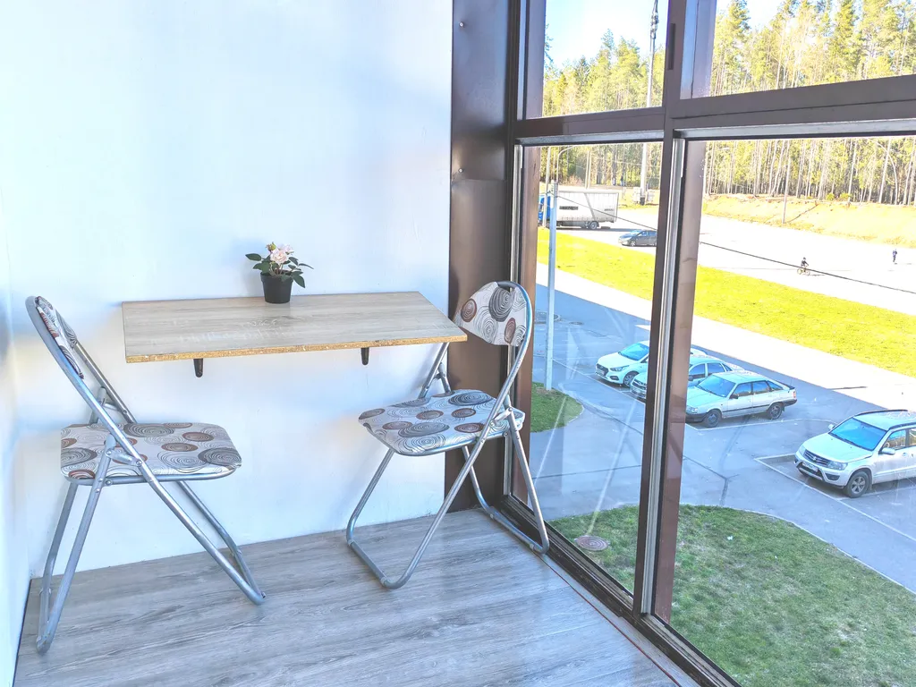 Уютная квартира с видовым балконом на лес