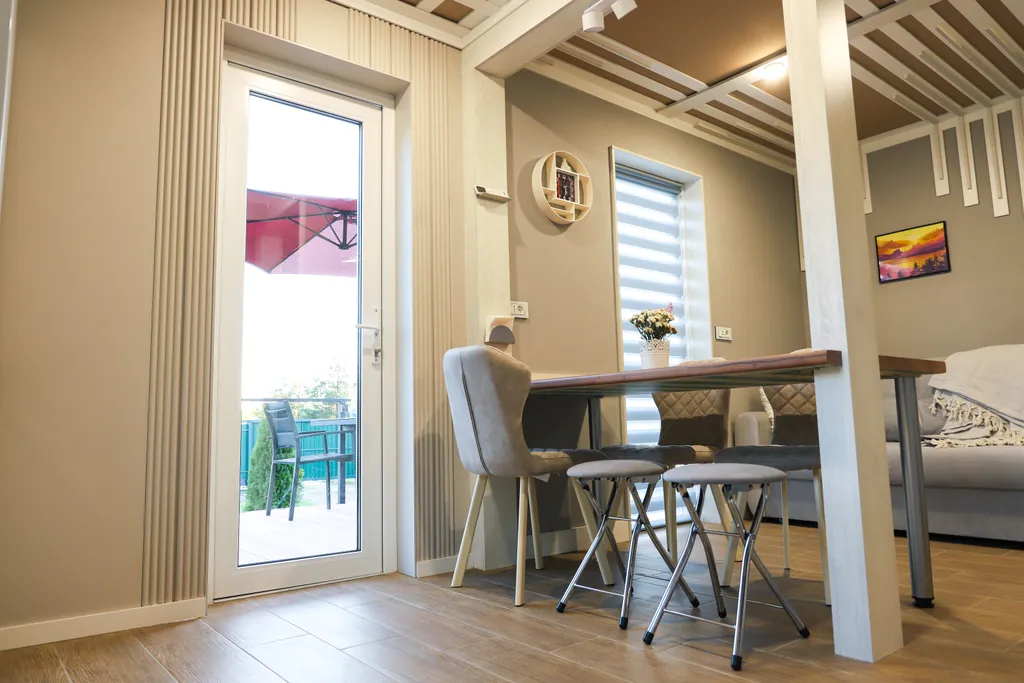 Уютный домик на краю деревни