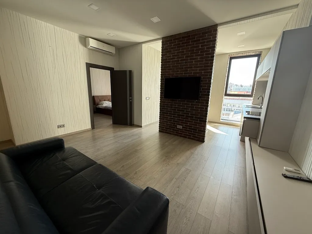 Двухкомнатные апартаменты на Гостином дворе