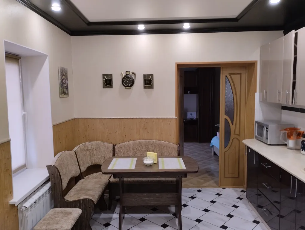 Уютная теплая квартира в центре — аренда посуточно в Новочеркасск