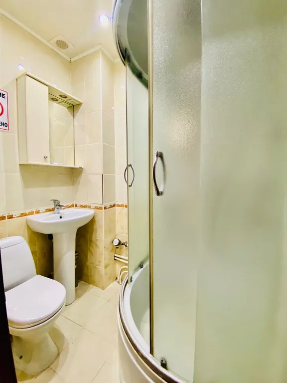 Отличная 2-комнатная квартира рядом с Центром «Рэб»