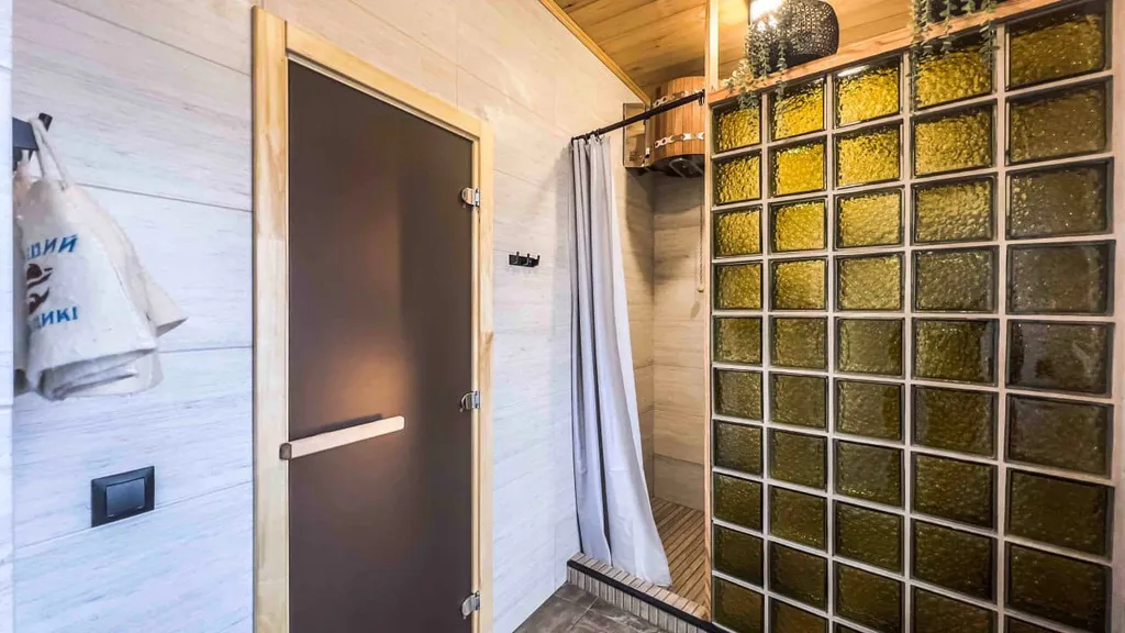 Дом с баней