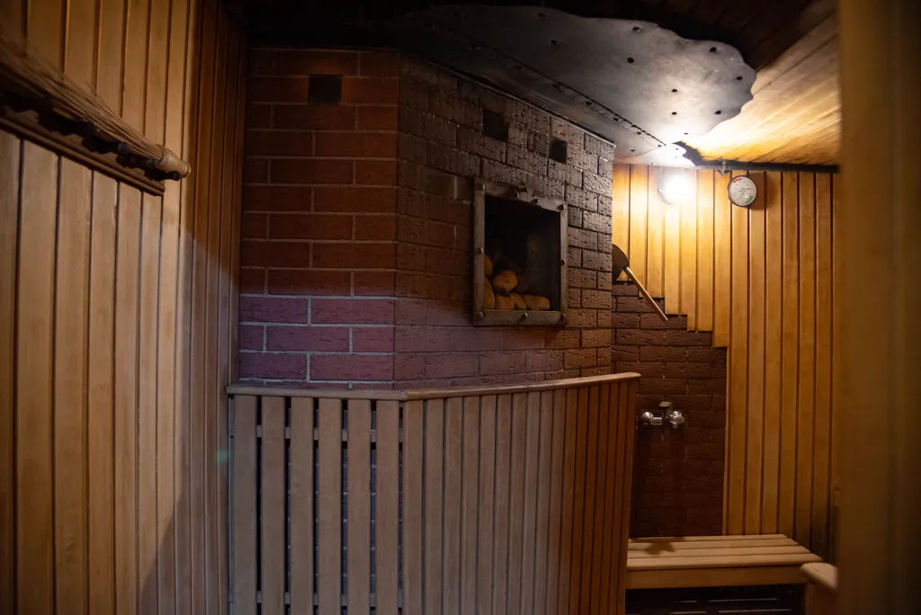 Премиум-дом для отдыха с сауной, бассеином и бильярдом