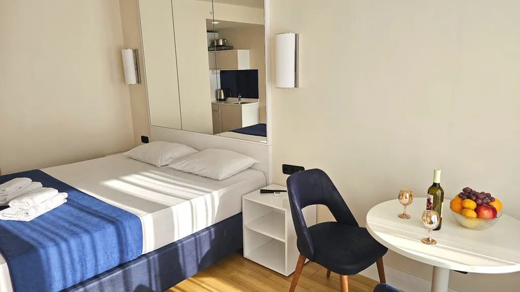 OCD2-3822, На берегу Черного моря