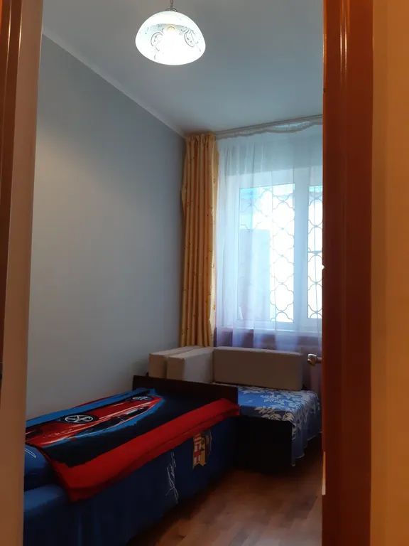 Частный дом на лето с парковкой в центре старой части города