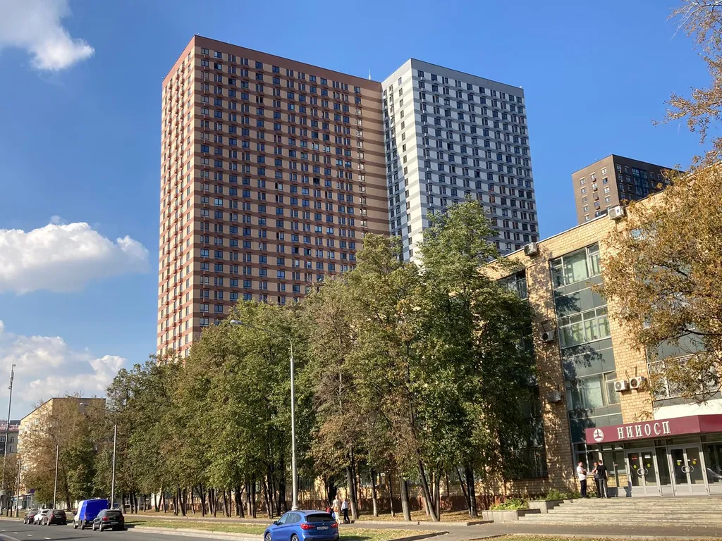 Квартира Квартира с тремя спальнями у метро — Москва