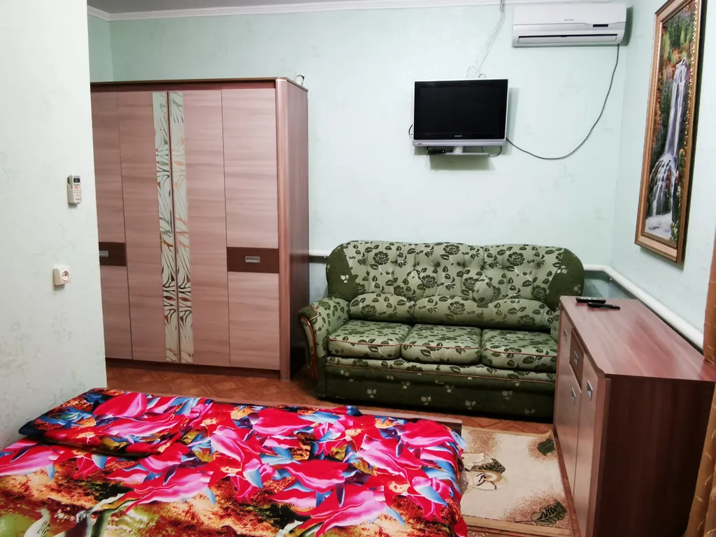 Коттедж Большой дом на море — Кучугуры