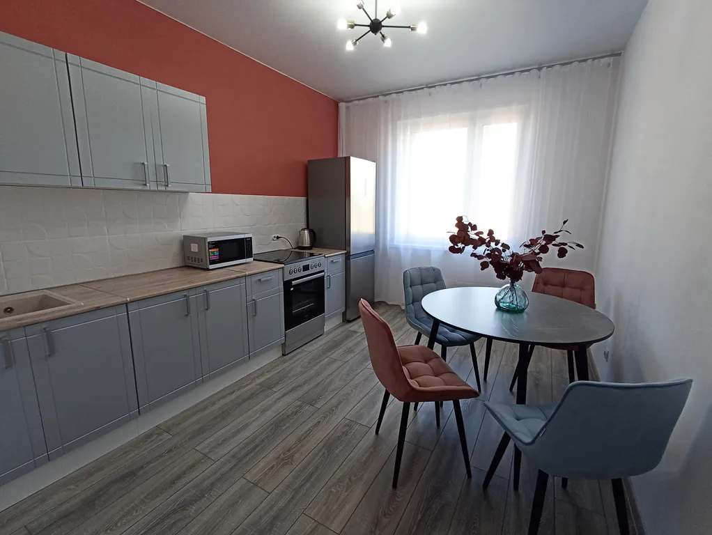 Стильная квартира рядом с заповедником Столбы