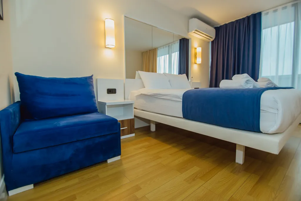 Студия с видом на море