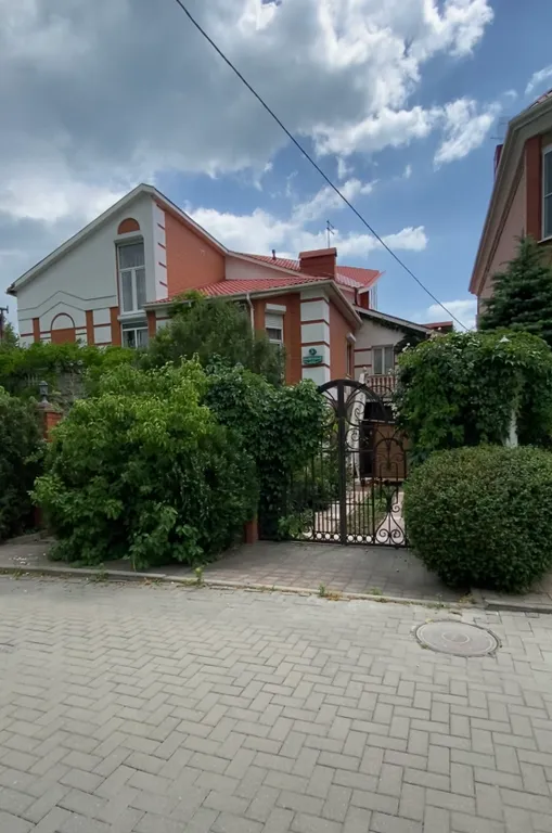 Коттедж Дом у моря Лотос — Геленджик