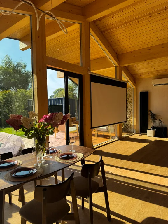 Коттедж с чаном и сауной в черте города