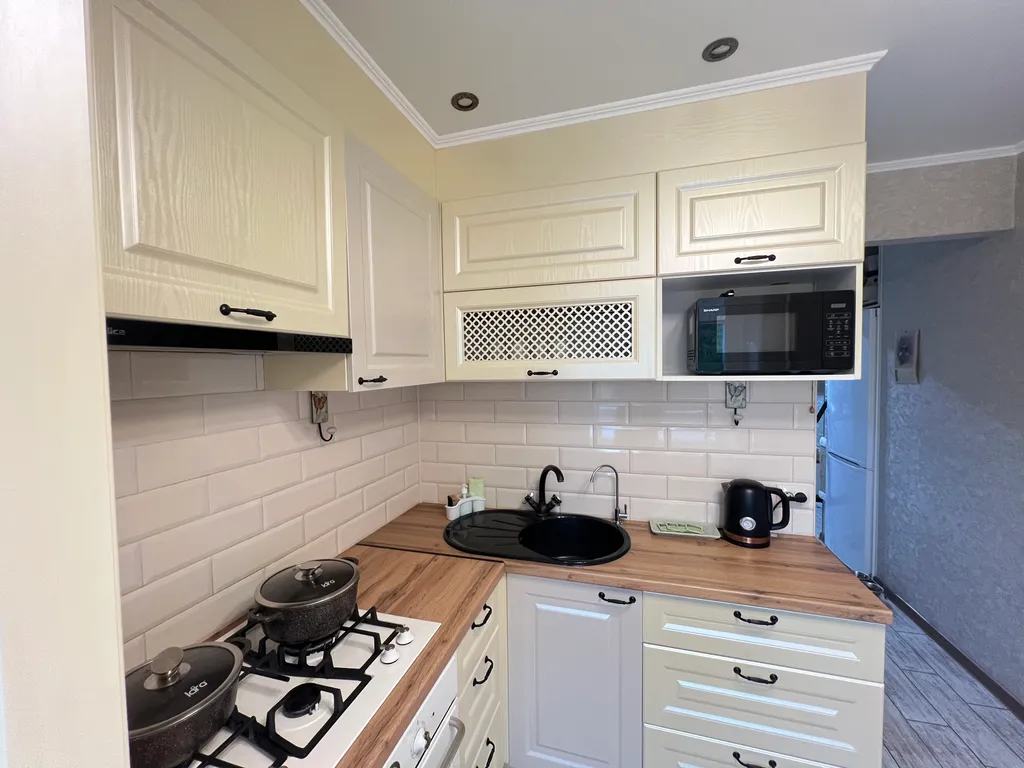 Квартира Квартира Двухкомнатная семейная в 5 минут от моря — Геленджик