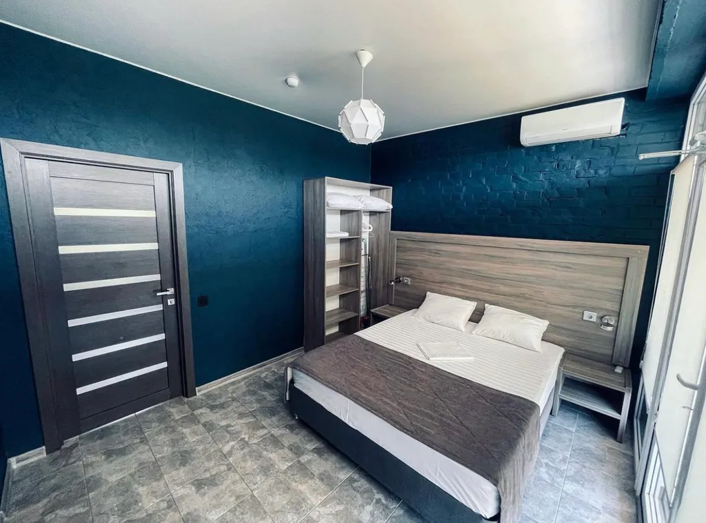 Апартамент с боковым видом на море