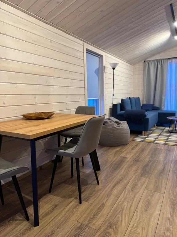 Коттедж Домик на поляне — Светлое