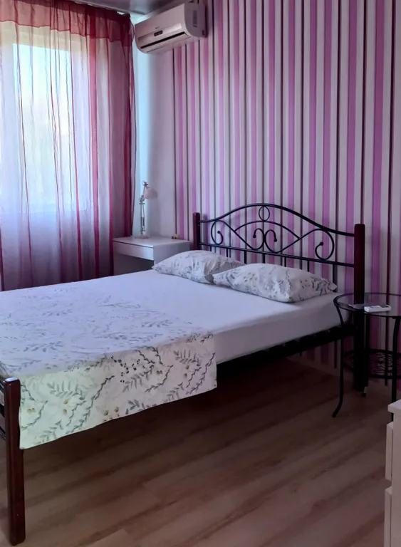 Апартамент с видом на потухший вулкан Кара-даг