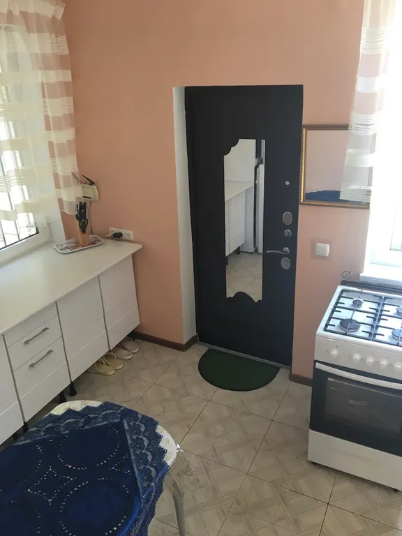 Уютная квартира в центре рядом с санаторием Киров