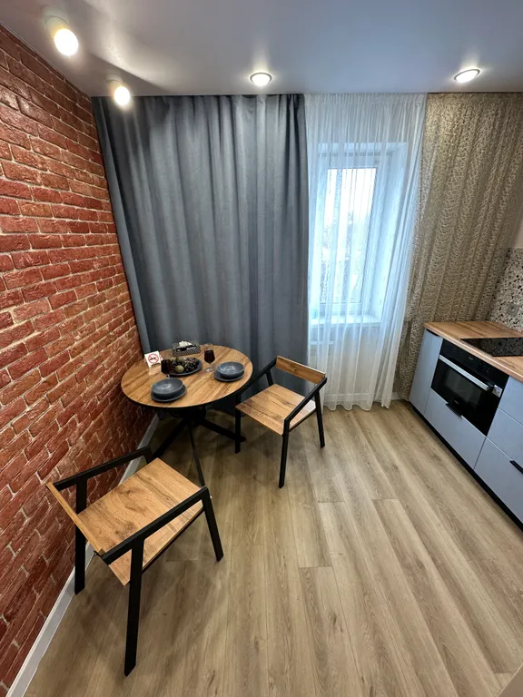 Квартира на набережной с видом на Китай