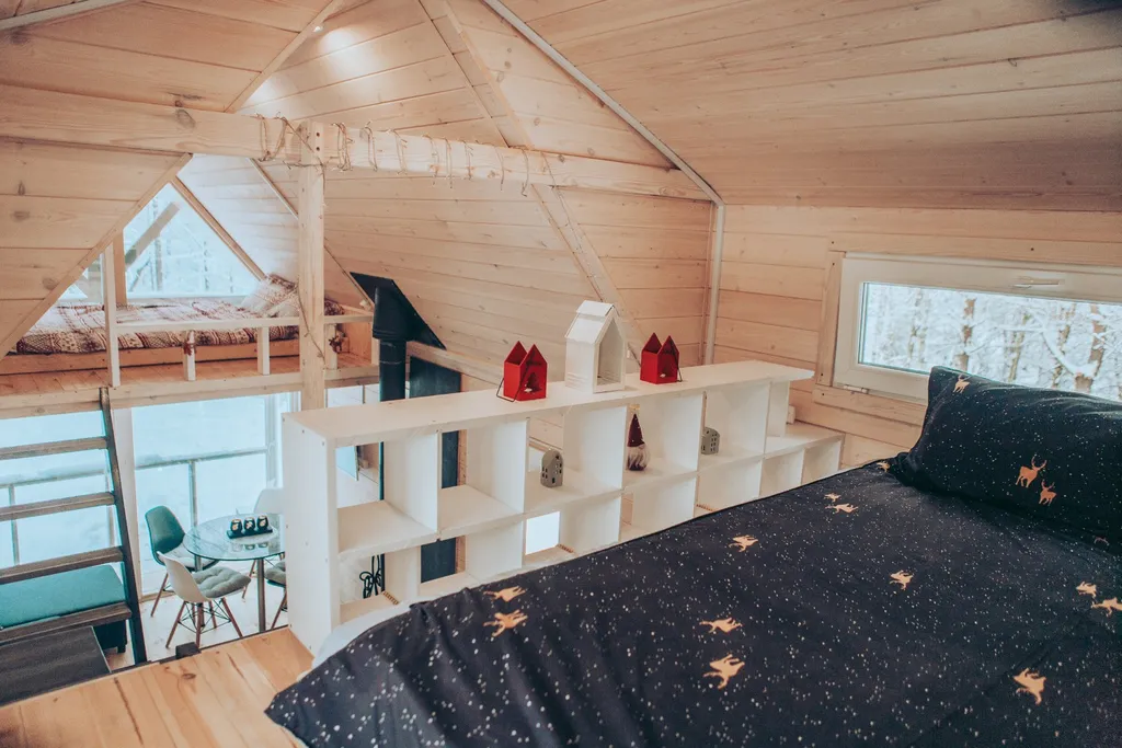 Дом у реки Волма в лесу