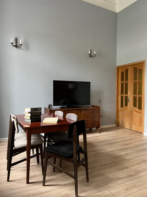 4-комнатная квартира в историческом центре