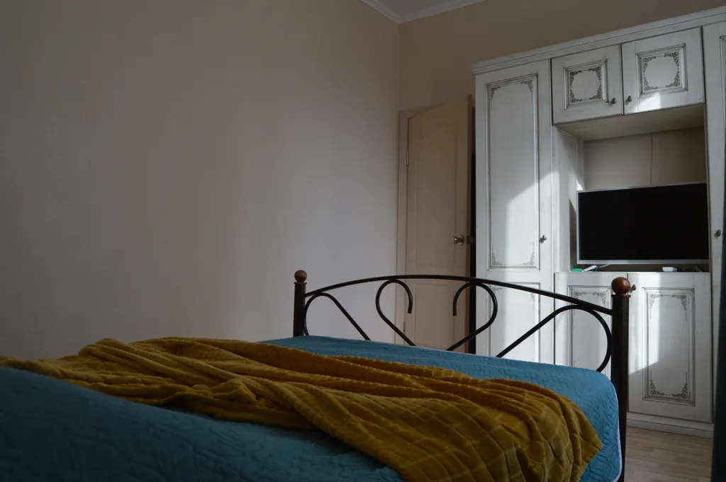 Квартира с видом на море и крейсер