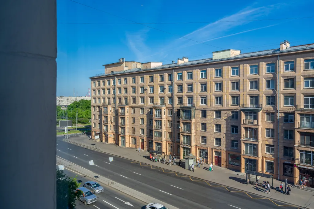 Квартира рядом с набережной Невы