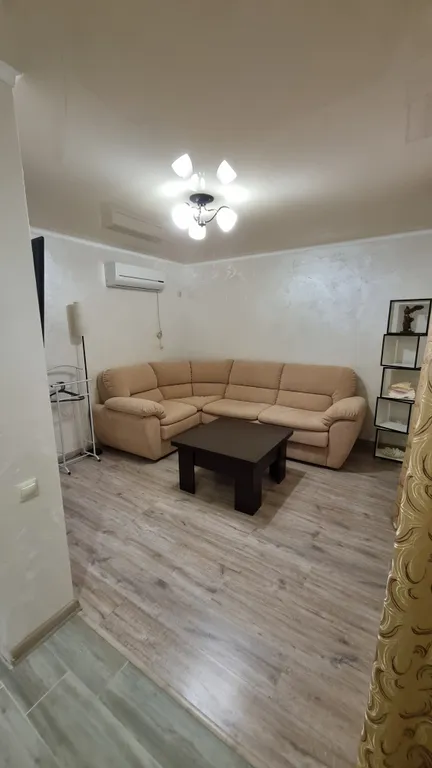 Дом рядом с морем в тихом районе