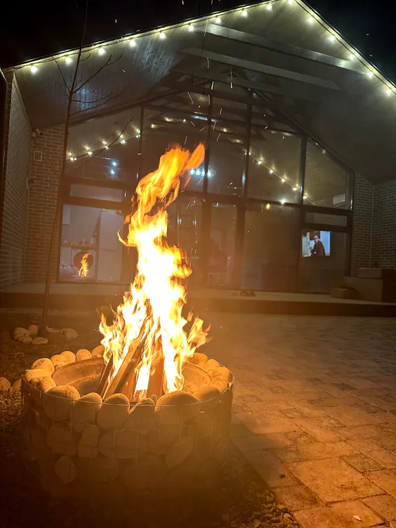 Роскошный коттедж на берегу