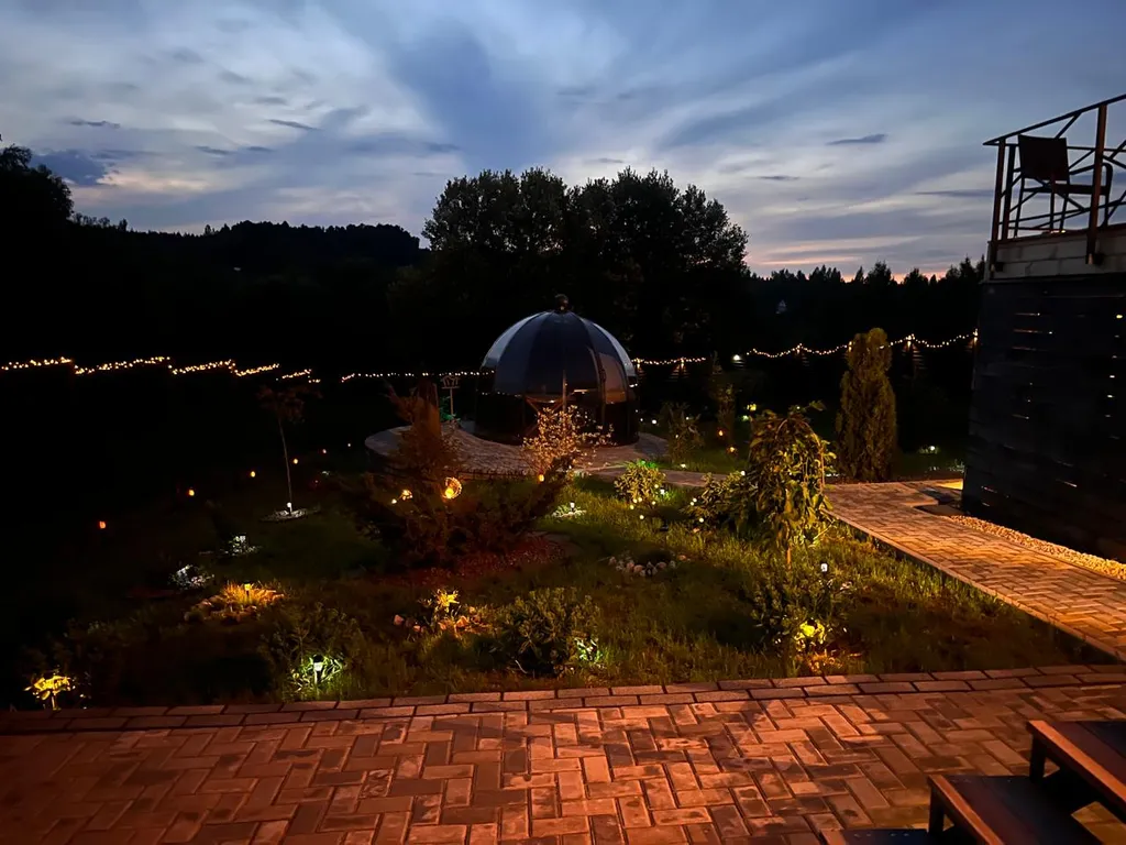 Шале у озера