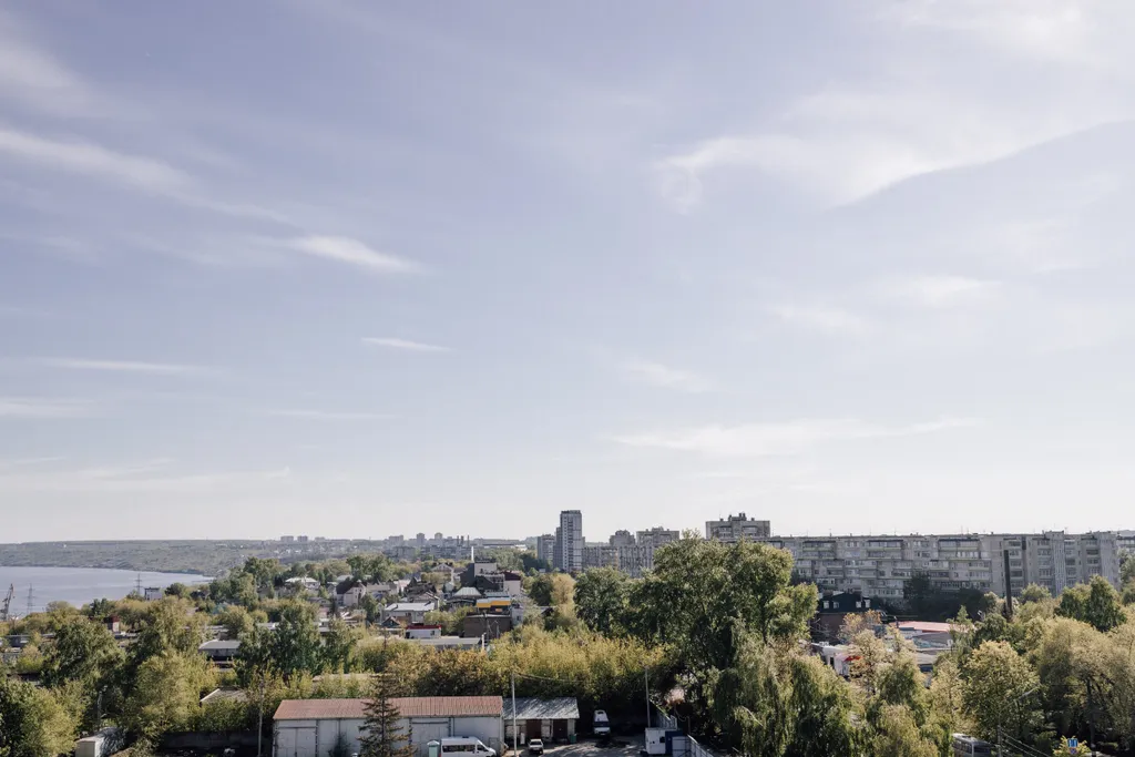 Апартаменты в центре с панорамным видом на город и реку Волга