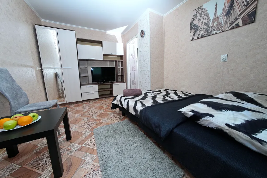 Уютная квартира в центре нефтяников