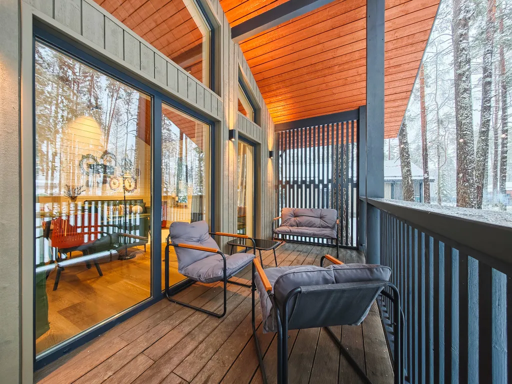 Новый дом на лесном участке